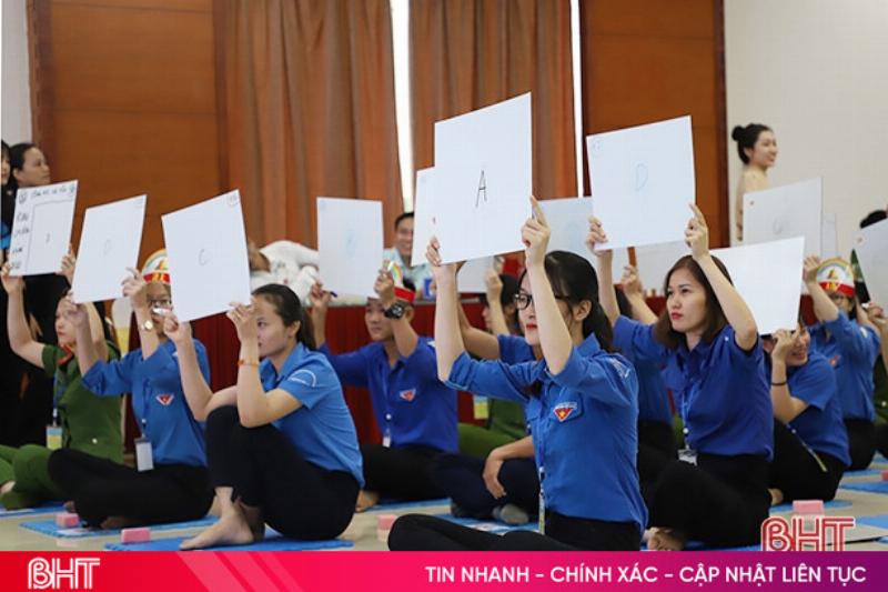 Hình ảnh minh họa các loại câu hỏi rung chuông vàng đa dạng theo lĩnh vực và độ khó.