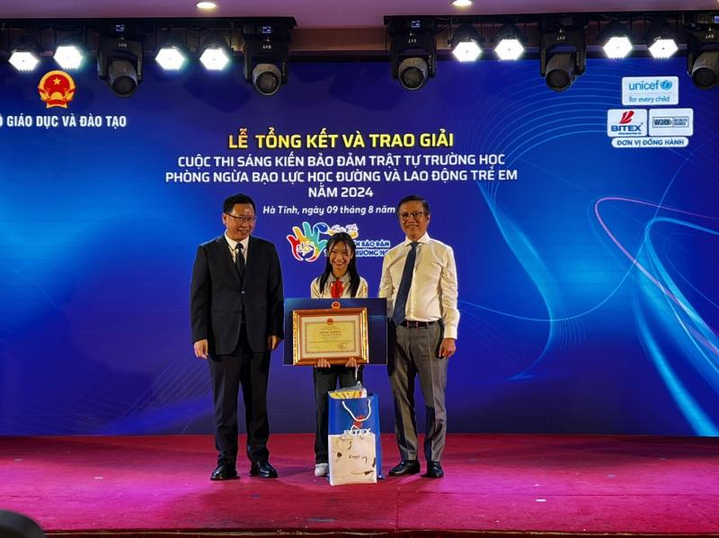 Kết quả học vẽ tranh Hà Nội đơn giản, niềm vui sáng tạo