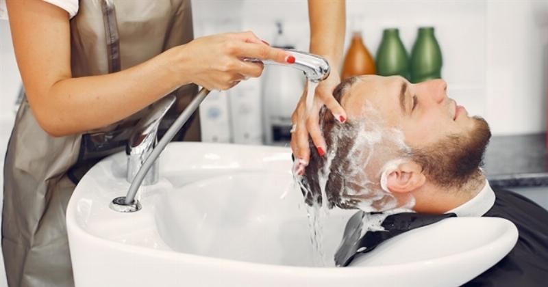 Dầu gội X-Men dành cho nam giới, biểu tượng của sự nam tính và hiện đại trong gia đình Việt