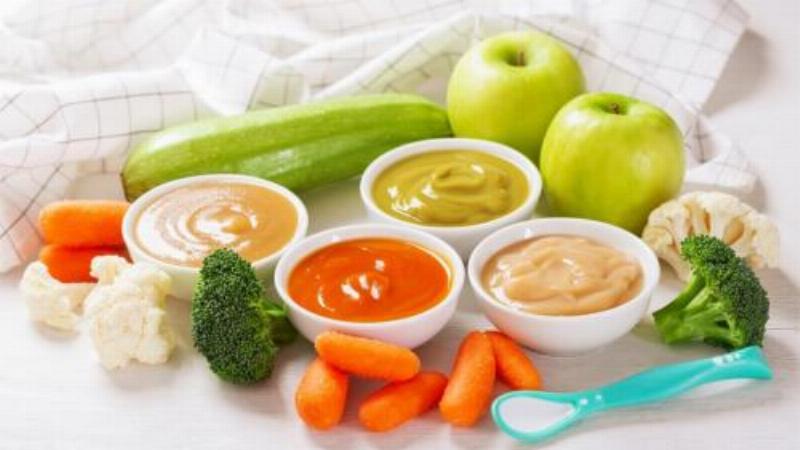 Bát cháo trắng rây siêu mịn cho bé 6 tháng bắt đầu thực đơn ăn dặm