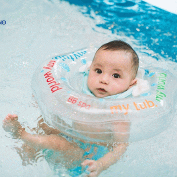  Phương pháp bơi Float cho bé nhất định ba mẹ không được bỏ qua