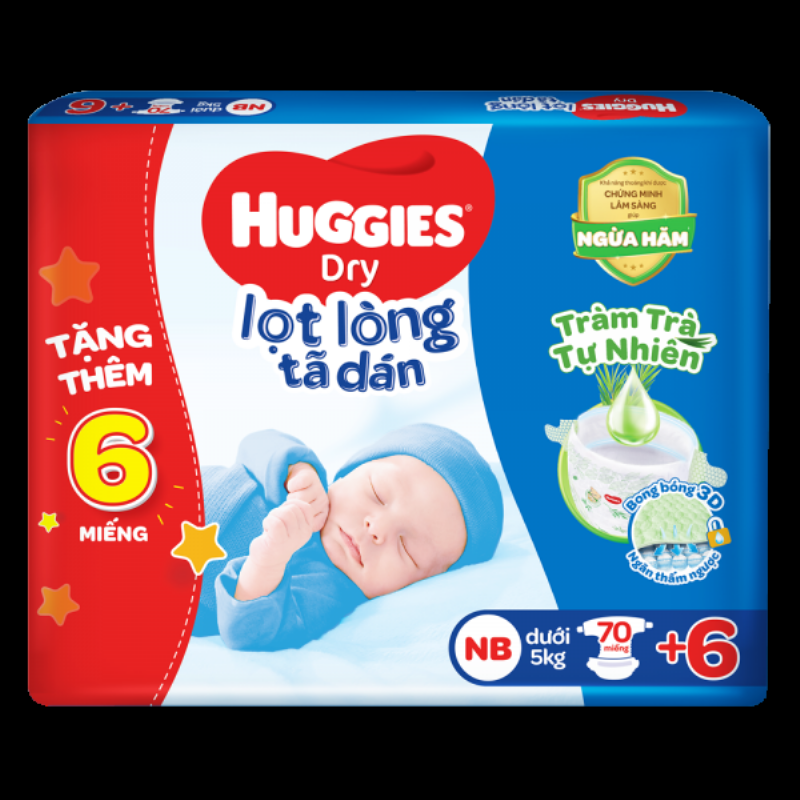 Bé sơ sinh sử dụng tã dán Huggies