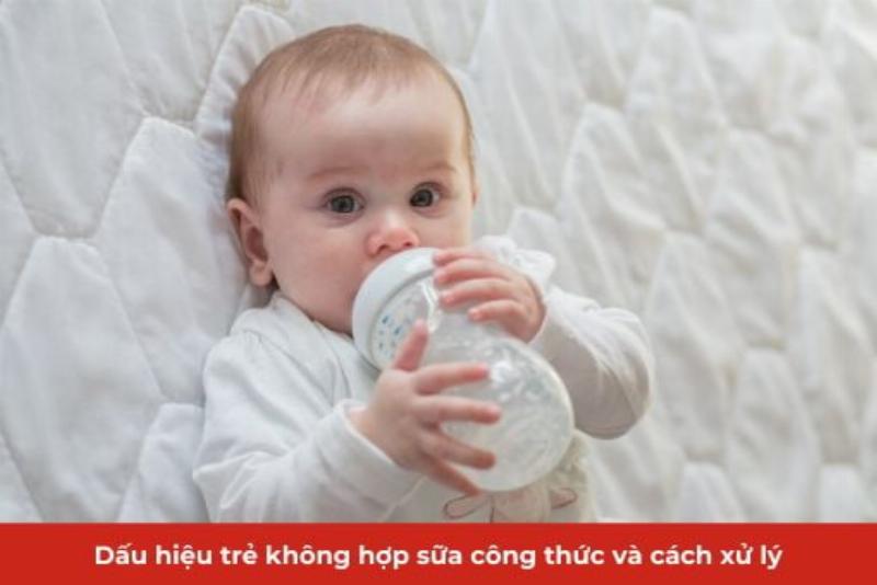 Nhận biết các dấu hiệu bé hợp sữa công thức dành cho trẻ sơ sinh từ 0 đến 6 tháng