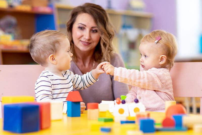 Những lợi ích của câu hỏi đố vui ngắn mang lại cho gia đình và sự phát triển trí tuệ trẻ nhỏ