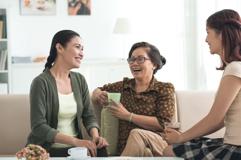 Gia đình hạnh phúc trong không gian tối giản tại Tây Ninh