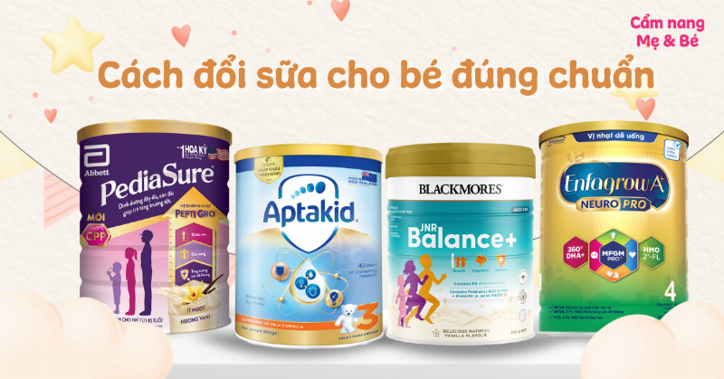 Hình ảnh mẹ đang cẩn thận lựa chọn sữa Aptamil Đức cho bé 0-6 tháng, thể hiện sự quan tâm chu đáo