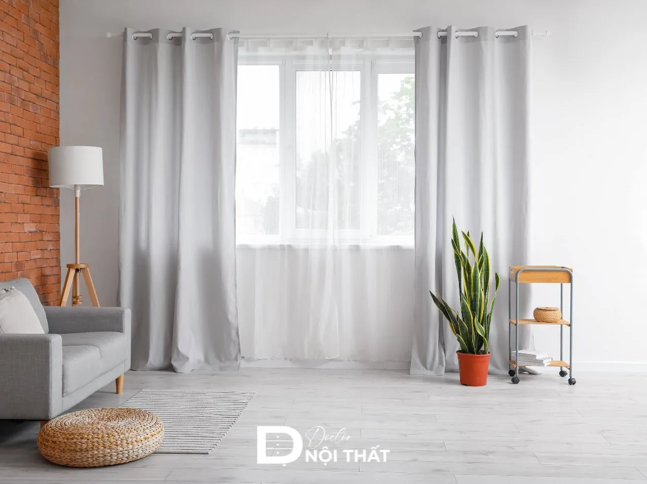 Sử dụng rèm cửa mỏng để trang trí phòng khách