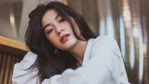 Nữ Kỷ Sửu 2009 thường toát lên vẻ ngoài mạnh mẽ, tự tin và lanh lợi
